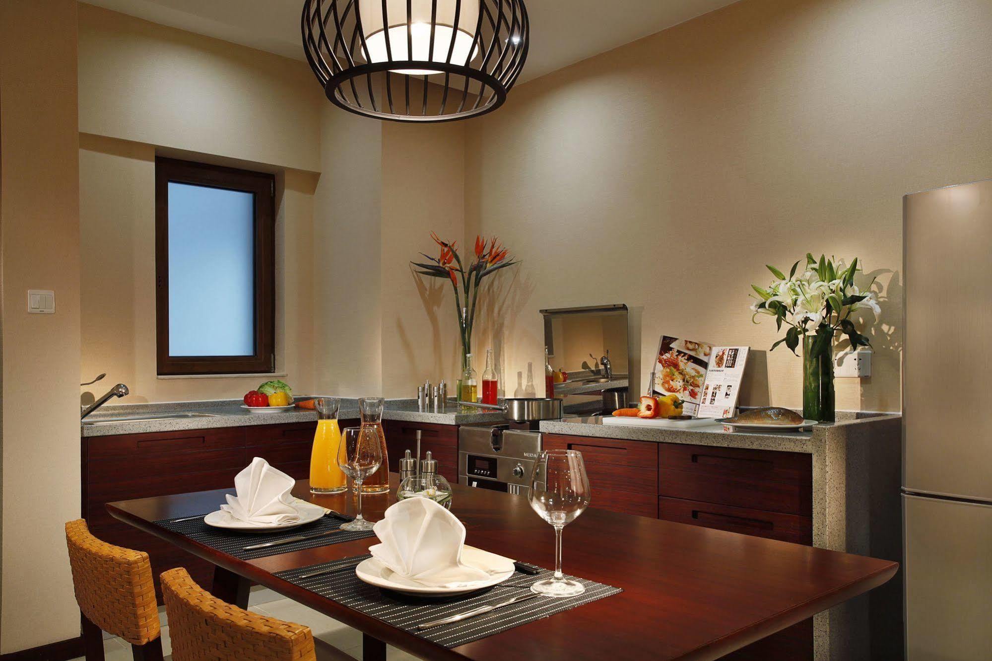 Serenity Coast All Suite Resort Sanya Exterior photo
